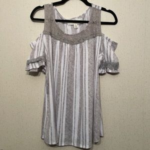 French Laundry cold shoulder sleeve blouse